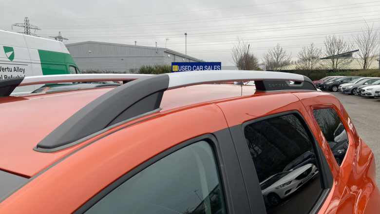 Dacia Duster 1.0 TCe 100 Prestige 5dr Bi Fuel Estate